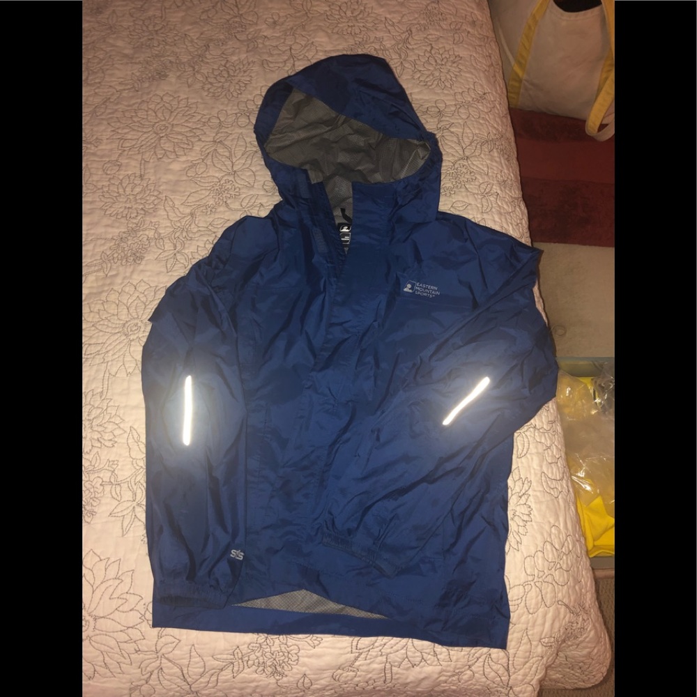 Youth Medium eastern mountain sport rain coat